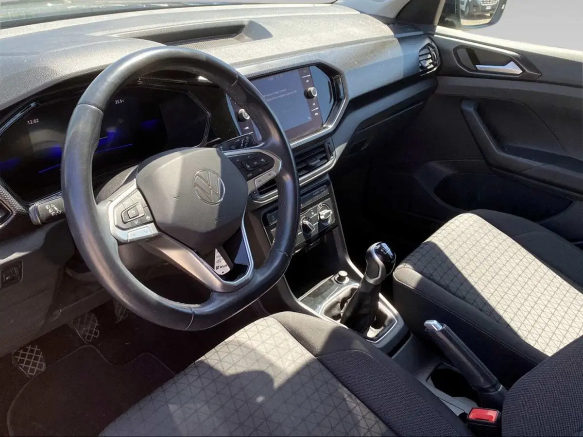 Volkswagen T-Cross usata a Livorno (13)