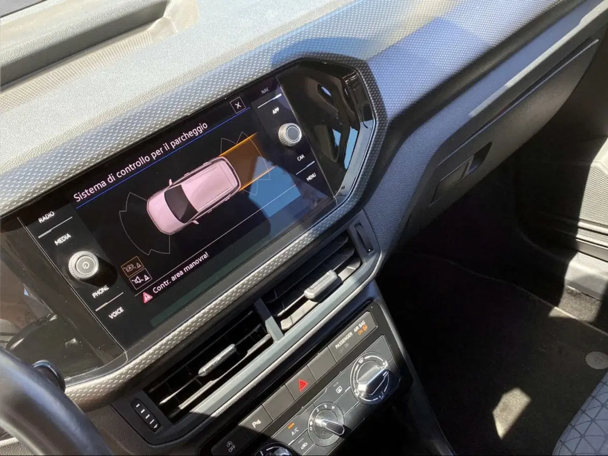 Volkswagen T-Cross usata a Livorno (14)