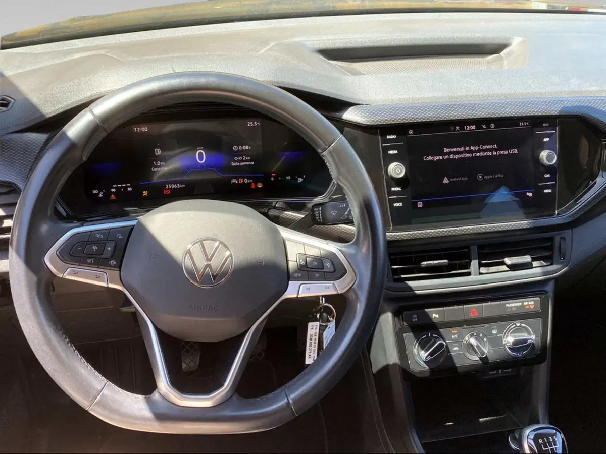 Volkswagen T-Cross usata a Livorno (8)