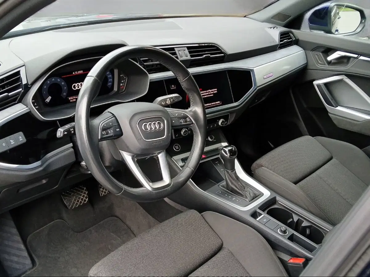 Audi Q3 Sportback usata a Livorno (13)