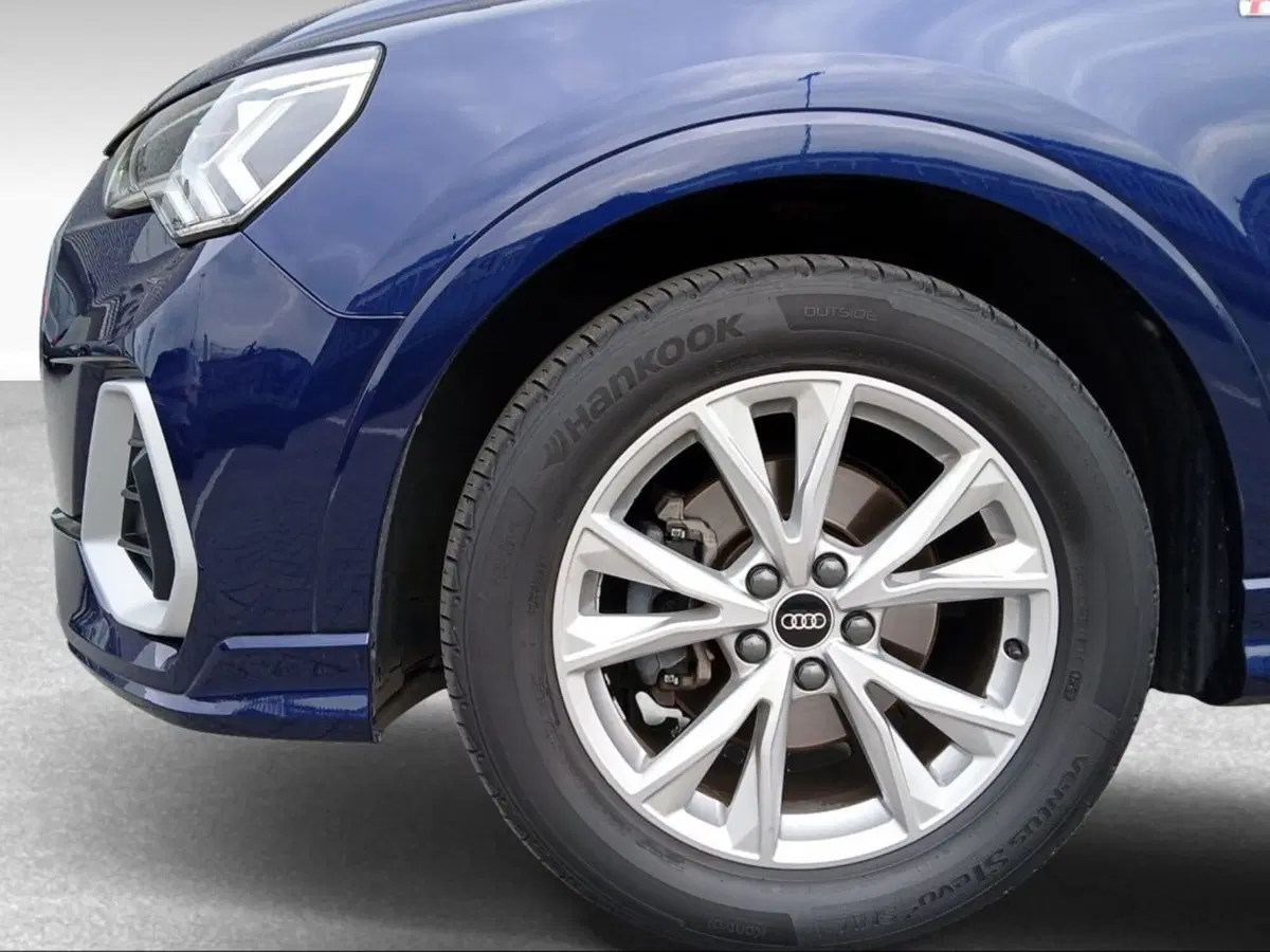 Audi Q3 Sportback usata a Livorno (16)