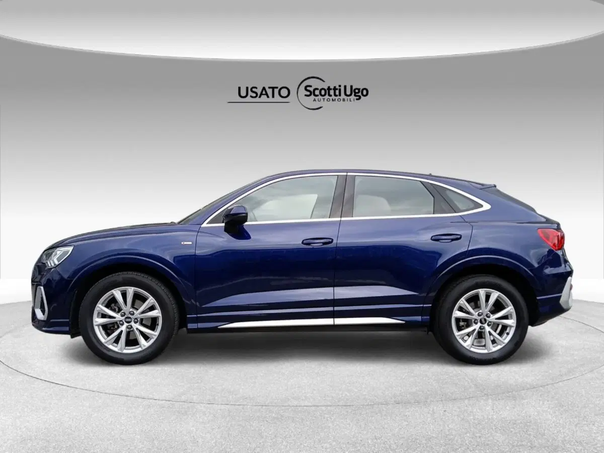Audi Q3 Sportback usata a Livorno (3)