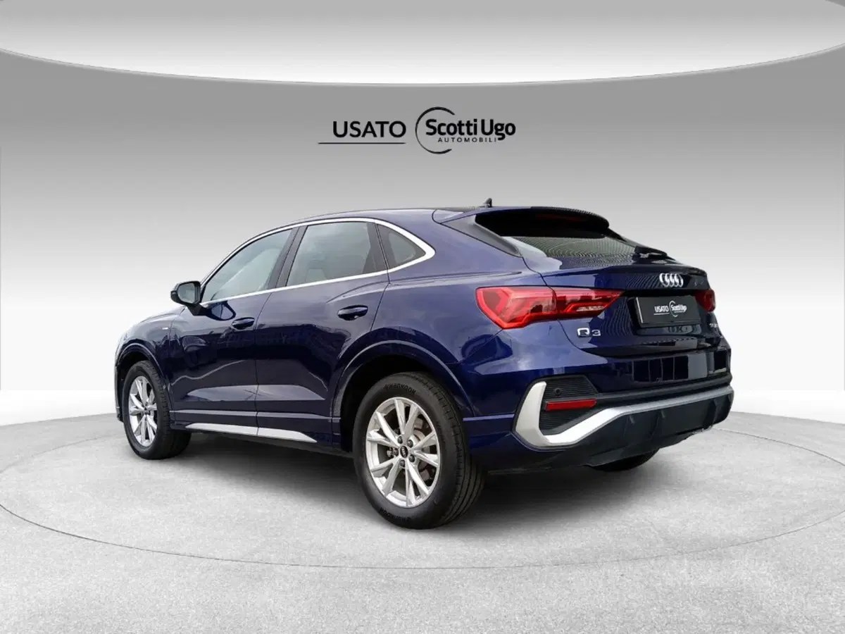 Audi Q3 Sportback usata a Livorno (4)