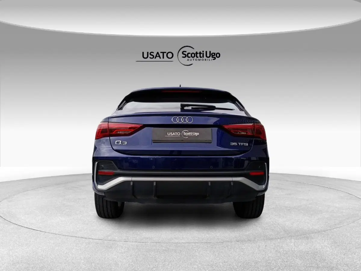 Audi Q3 Sportback usata a Livorno (5)