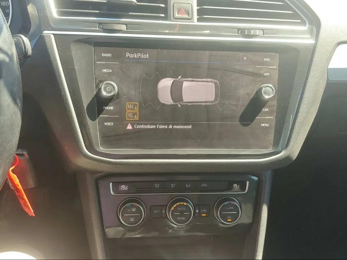 Volkswagen Tiguan usata a Livorno (14)