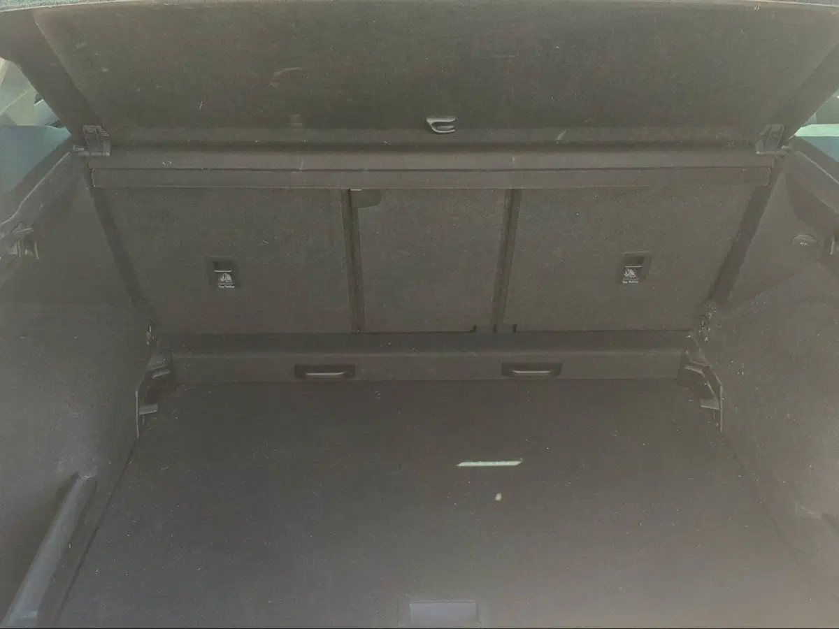 Volkswagen Tiguan usata a Livorno (6)