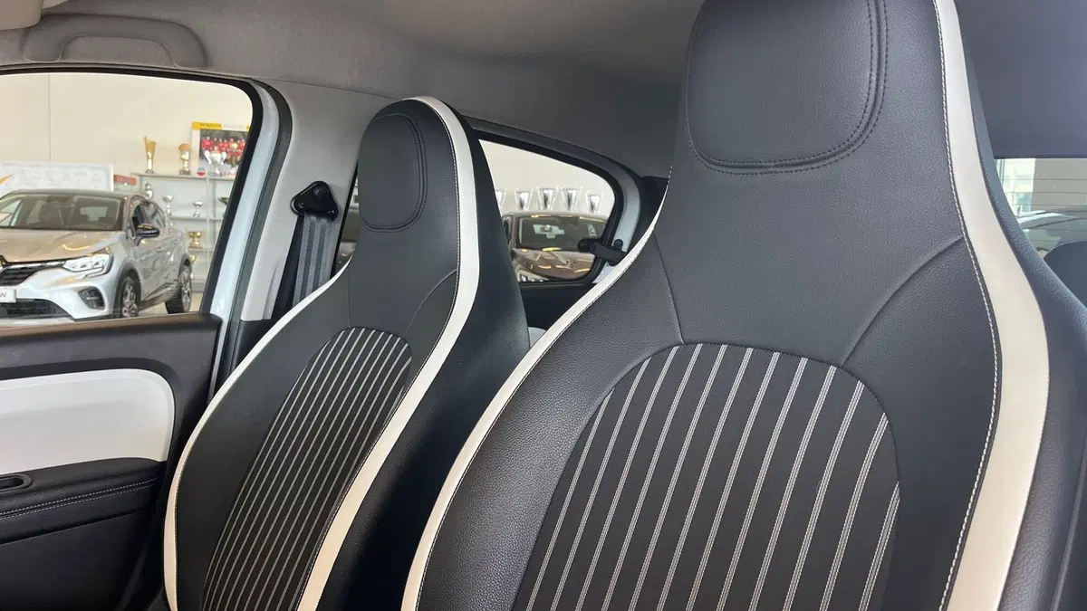 Renault Twingo usata a Catania (19)