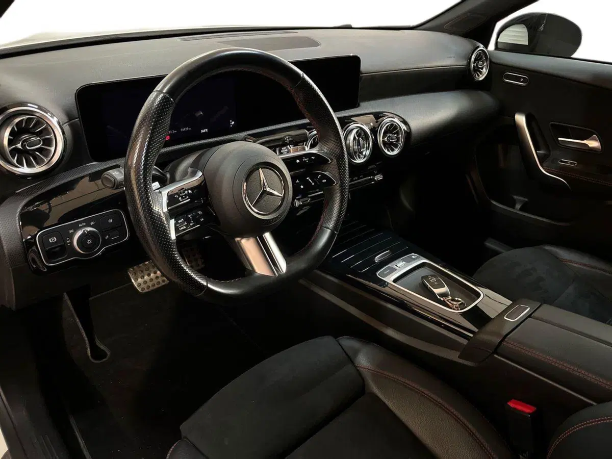 Mercedes-Benz Classe A usata a Lecce (10)