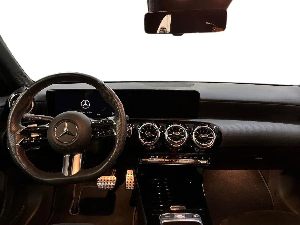 Mercedes-Benz Classe A usata a Lecce (8)
