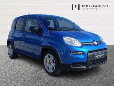 Fiat Panda Cross Cross 1.0 FireFly S&amp;S Hybrid del 2024 usata a Bari