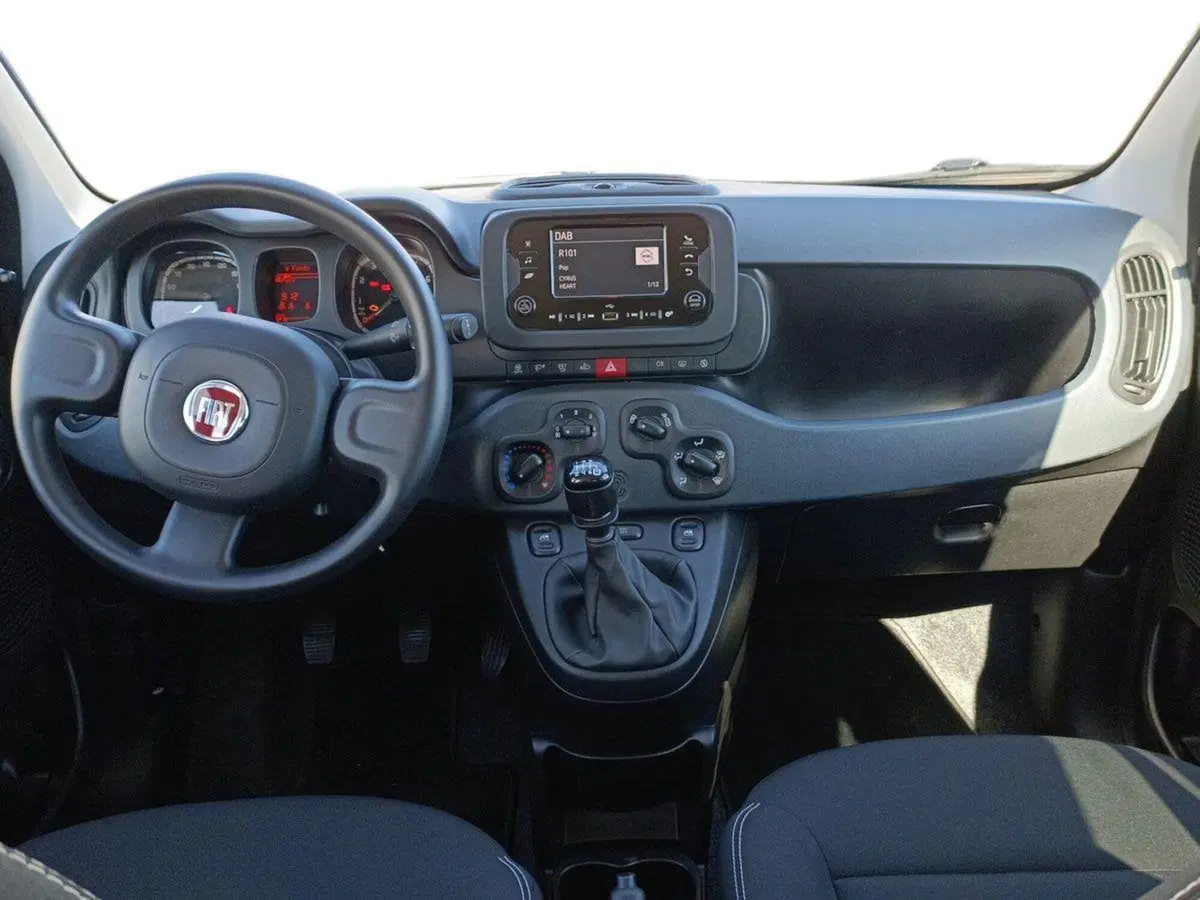 Fiat Panda Cross usata a Bari (8)