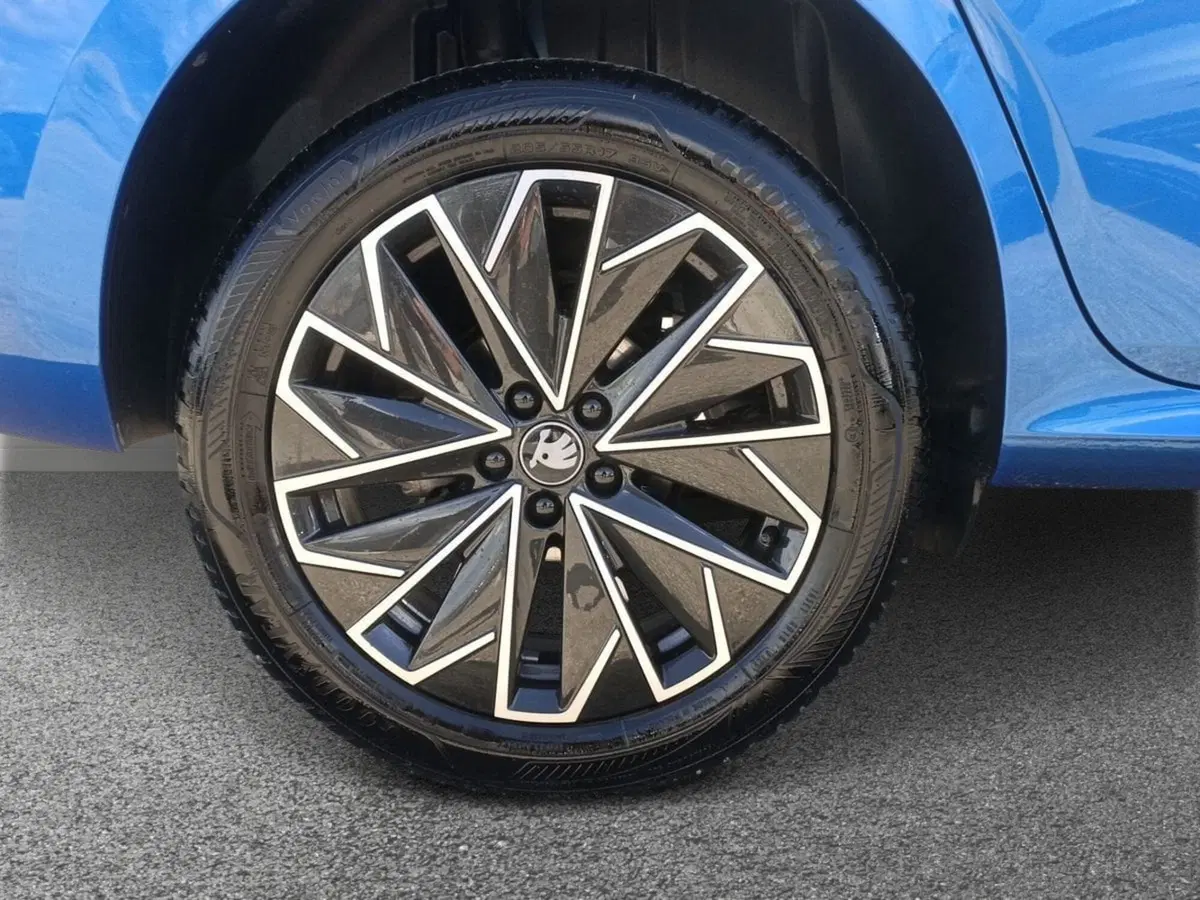 Skoda Kamiq usata a Bari (6)