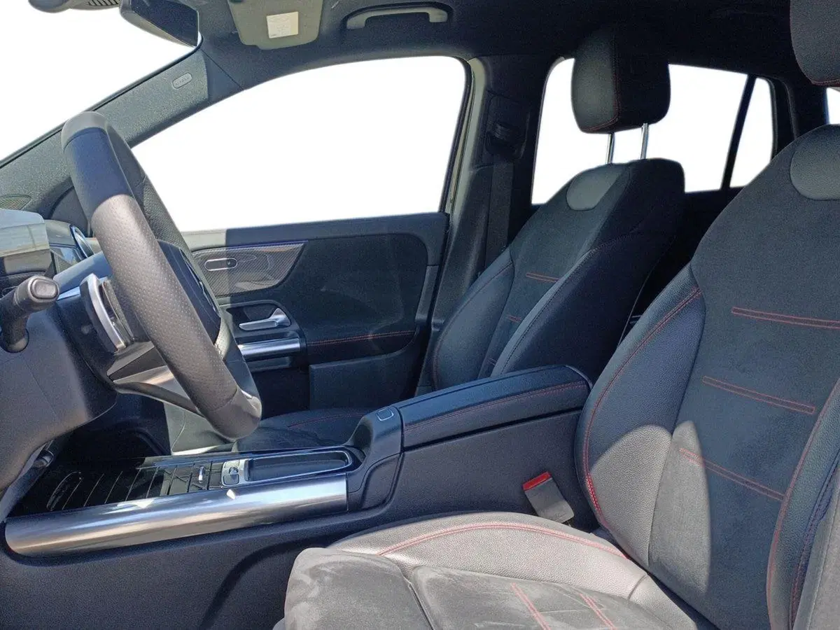 Mercedes-Benz GLA SUV usata a Bari (10)