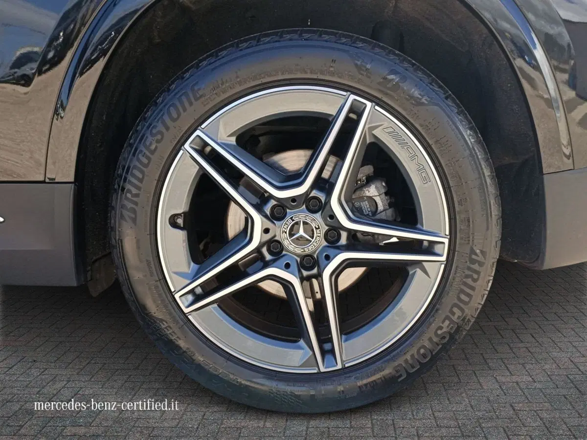 Mercedes-Benz GLA SUV usata a Bari (17)