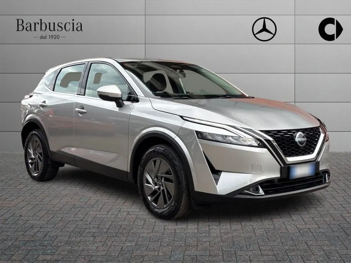 Nissan Qashqai usata a Pescara (2)