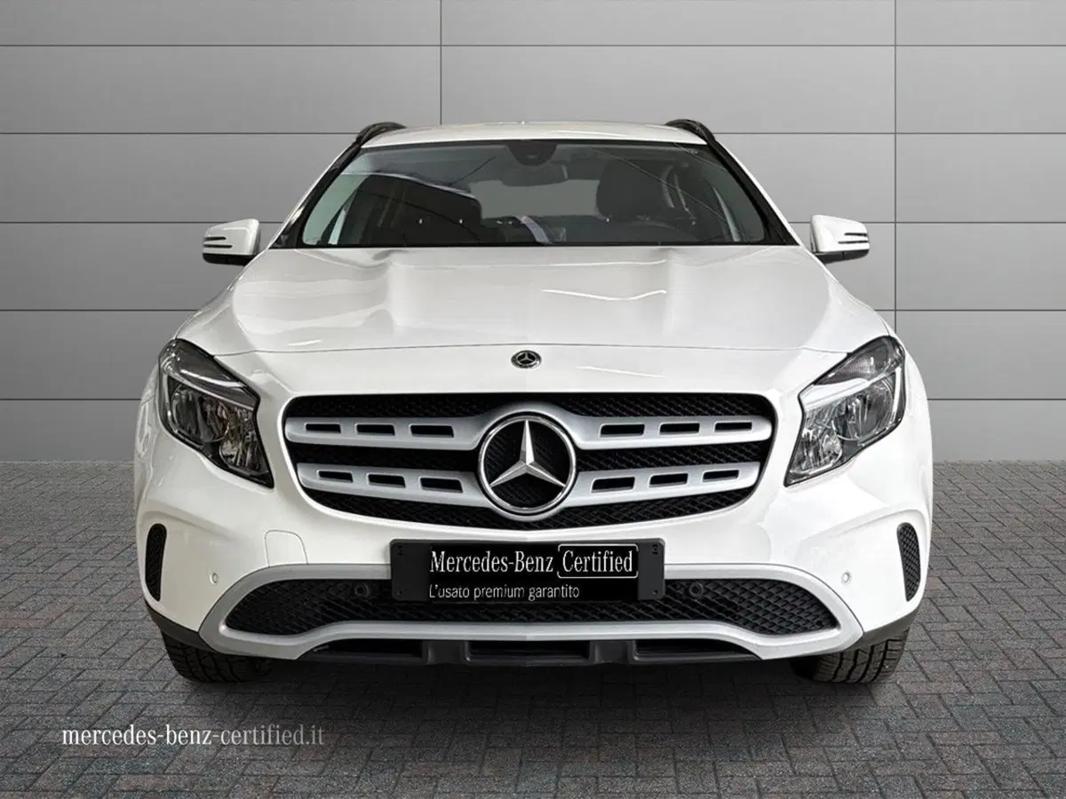 Mercedes-Benz GLA SUV usata a Rimini (6)
