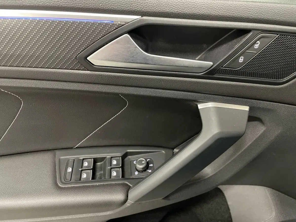 Volkswagen Tiguan usata a Macerata (17)