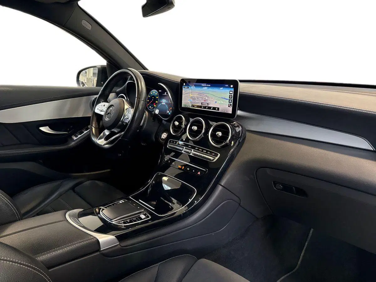 Mercedes-Benz GLC Coupé usata a Ancona (12)