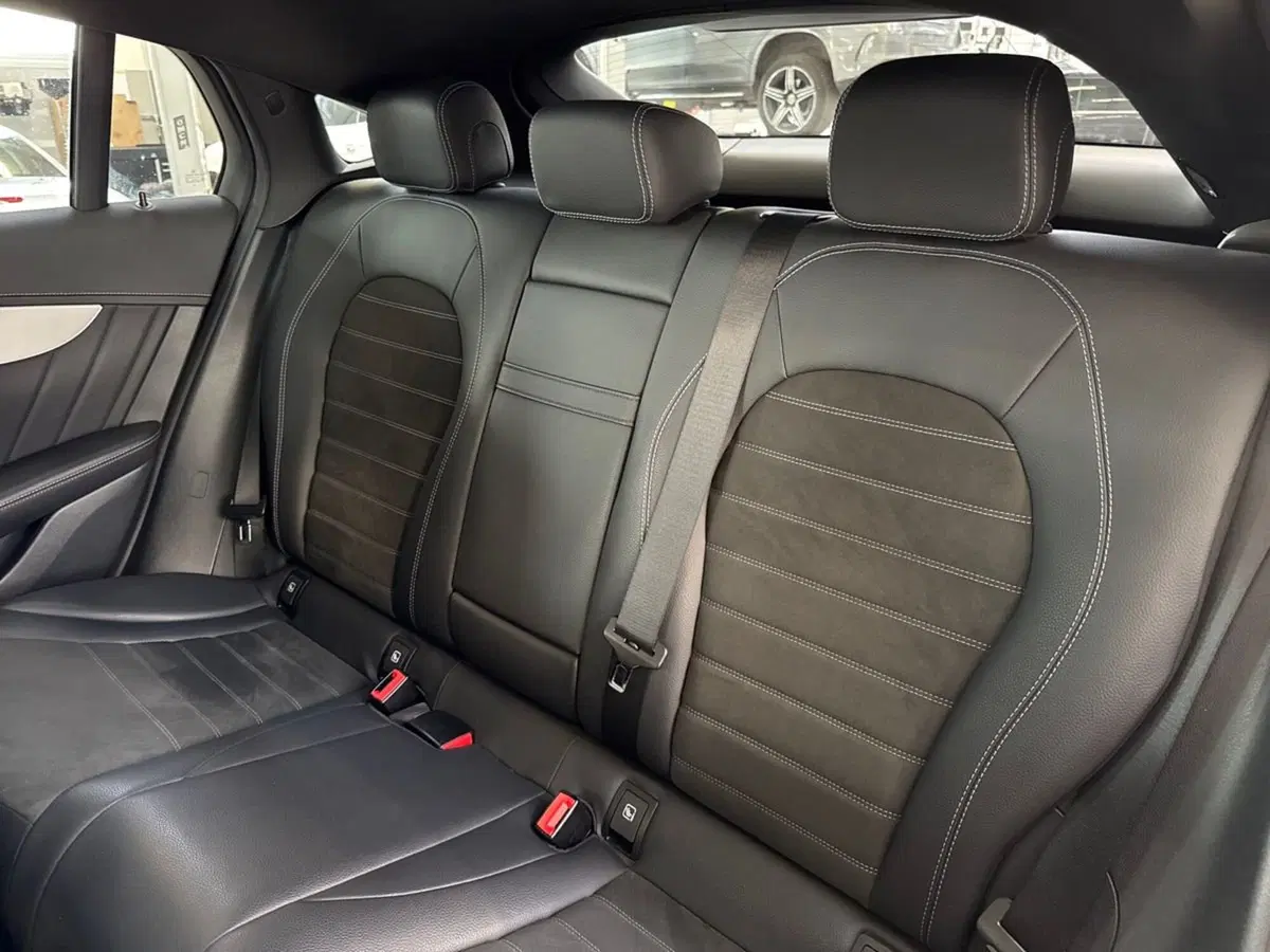 Mercedes-Benz GLC Coupé usata a Ancona (13)
