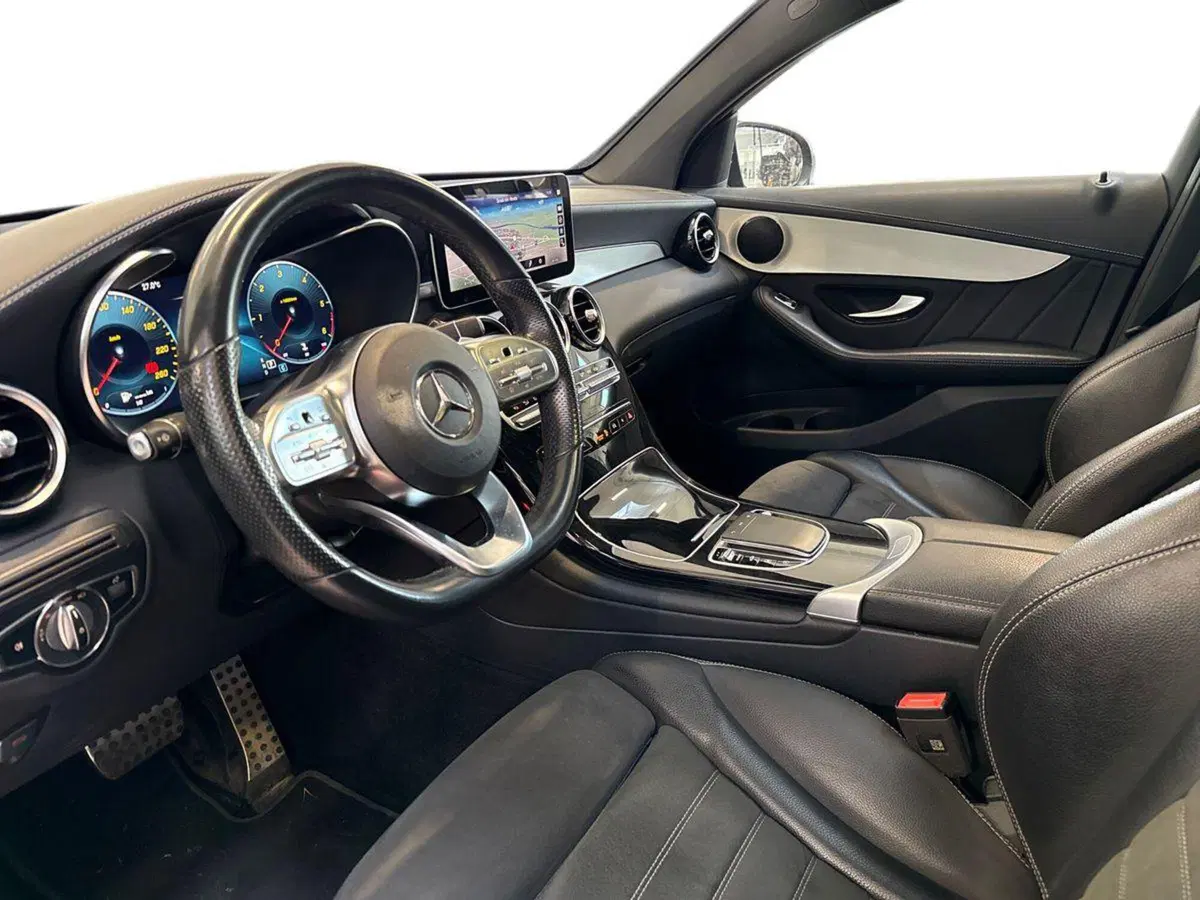 Mercedes-Benz GLC Coupé usata a Ancona (16)