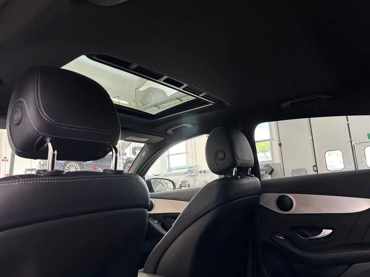 Mercedes-Benz GLC Coupé usata a Ancona (18)