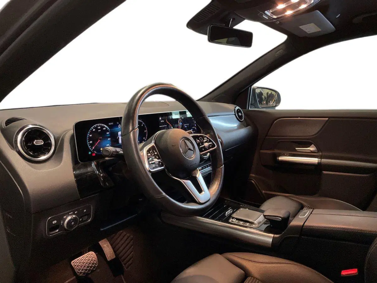 Mercedes-Benz GLA SUV usata a Ancona (16)