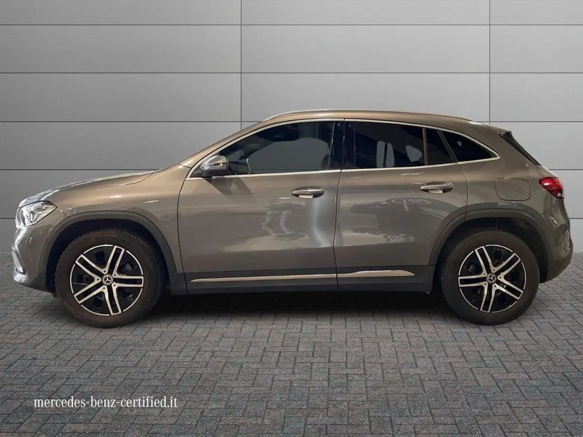 Mercedes-Benz GLA SUV usata a Ancona (2)