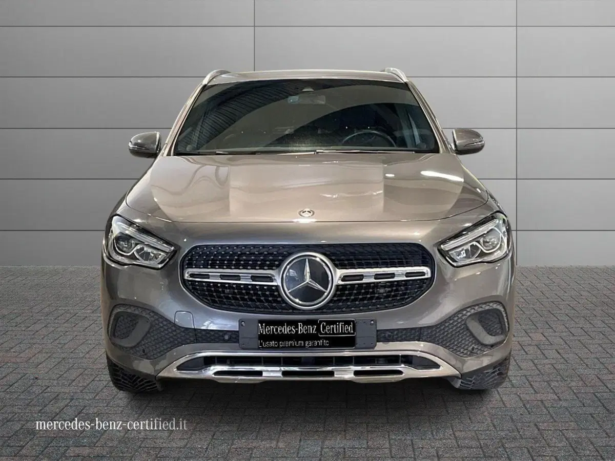 Mercedes-Benz GLA SUV usata a Ancona (6)