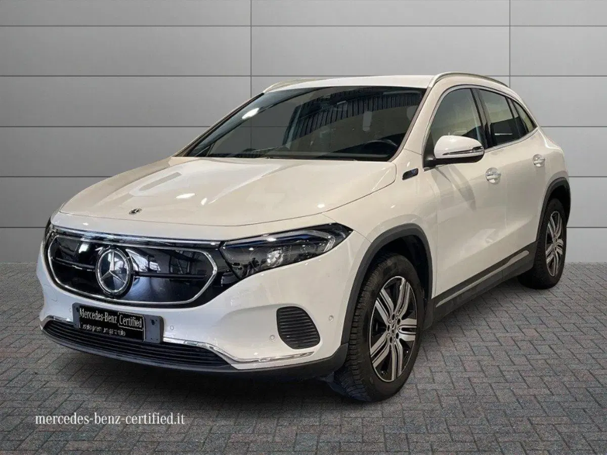 Mercedes-Benz EQA usata a Ancona