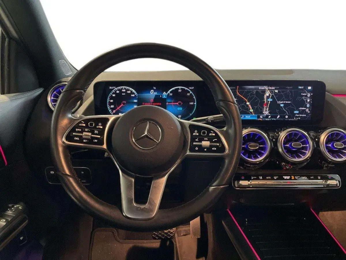 Mercedes-Benz EQA usata a Ancona (11)