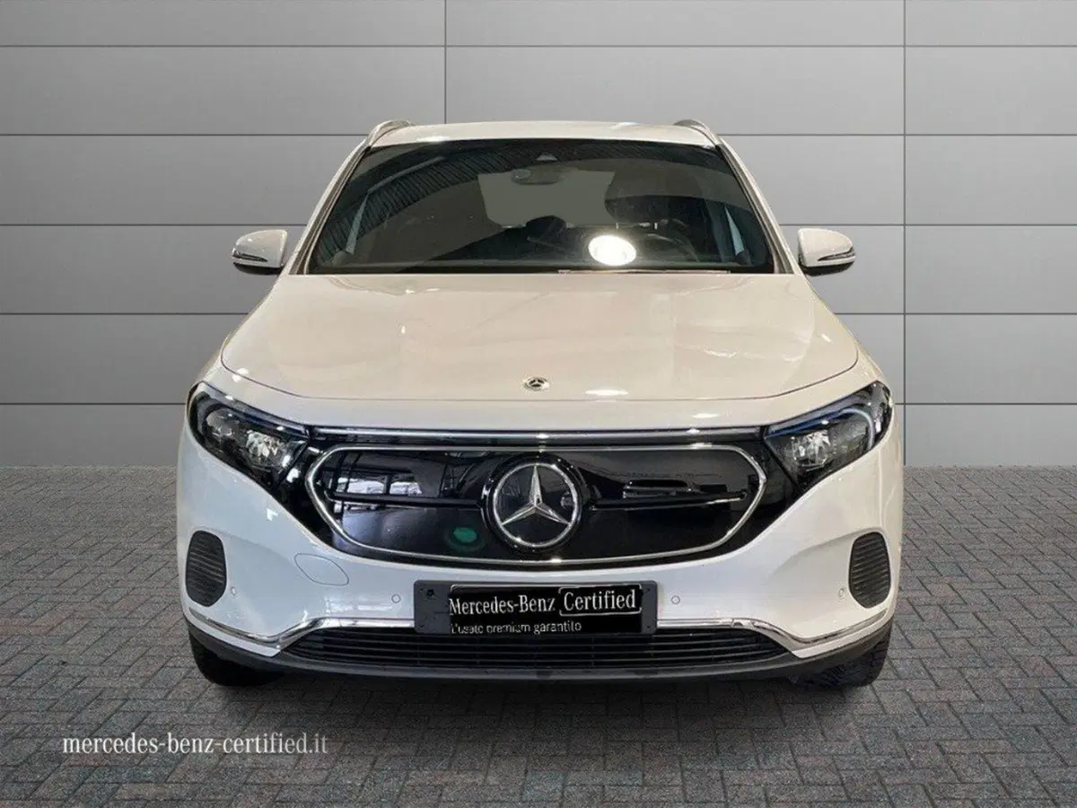 Mercedes-Benz EQA usata a Ancona (6)