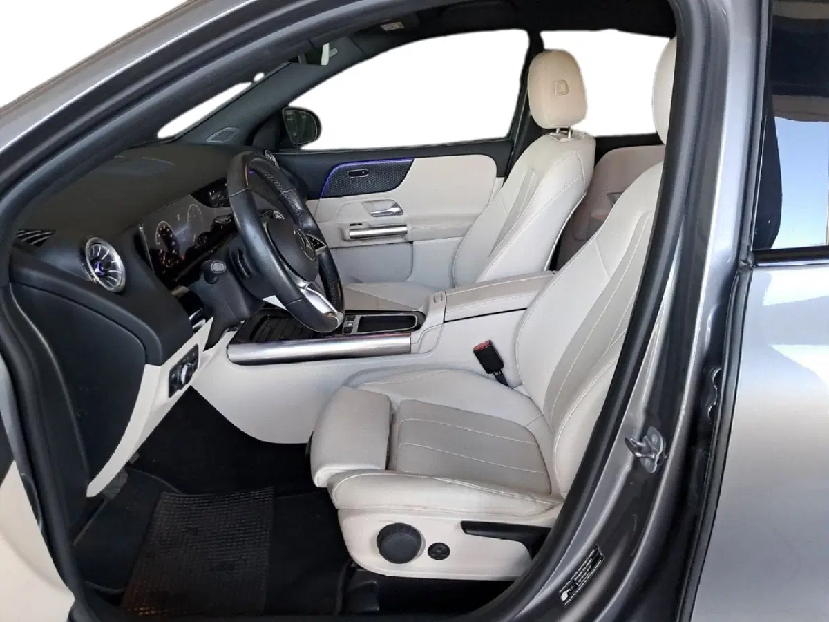Mercedes-Benz GLA SUV usata a Salerno (10)