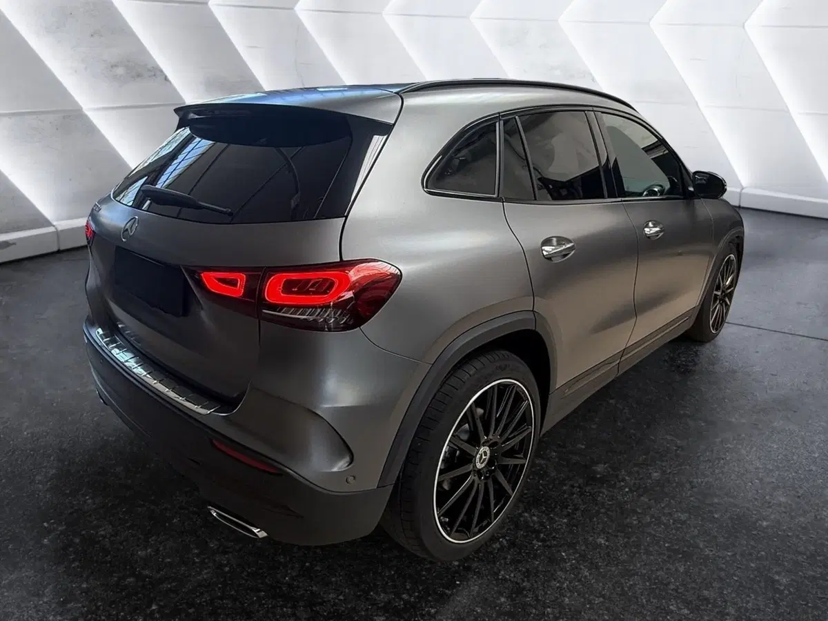 Mercedes-Benz GLA SUV usata a Napoli (5)