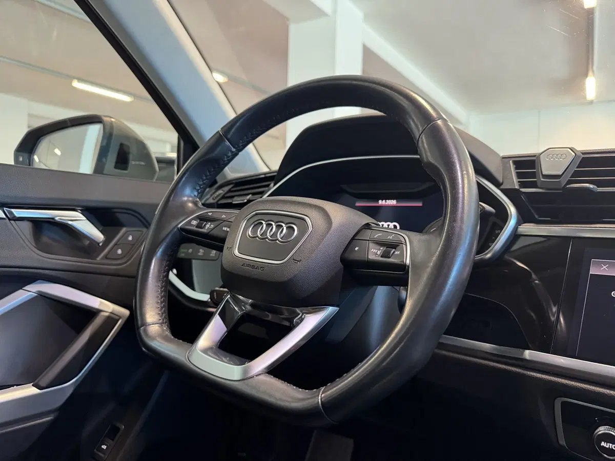 Audi Q3 usata a Messina (15)
