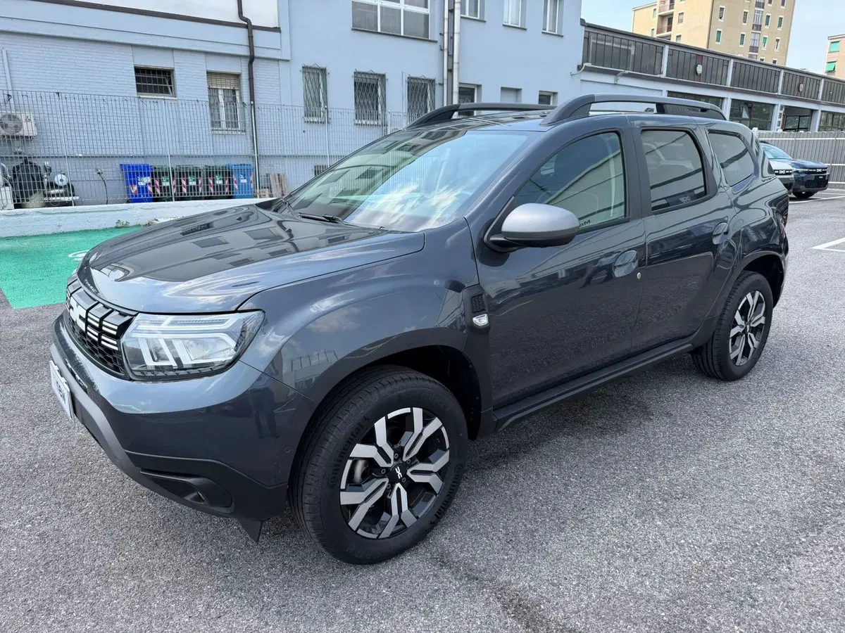 Dacia Duster usata a Brescia (8)