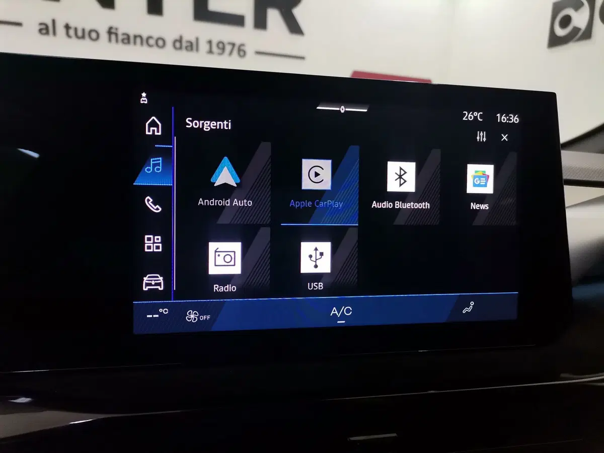 Renault Clio usata a Salerno (14)