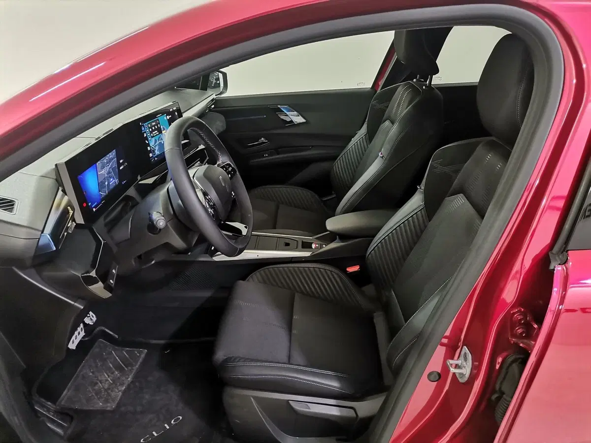 Renault Clio usata a Salerno (9)