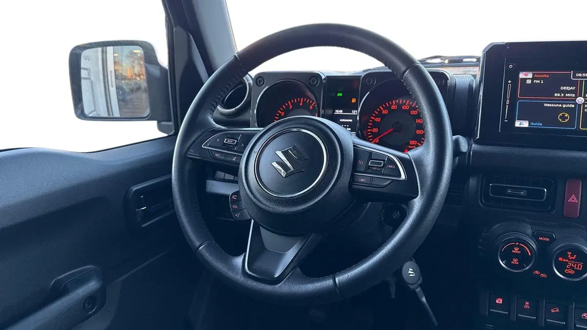 Suzuki Jimny usata a Treviso (14)