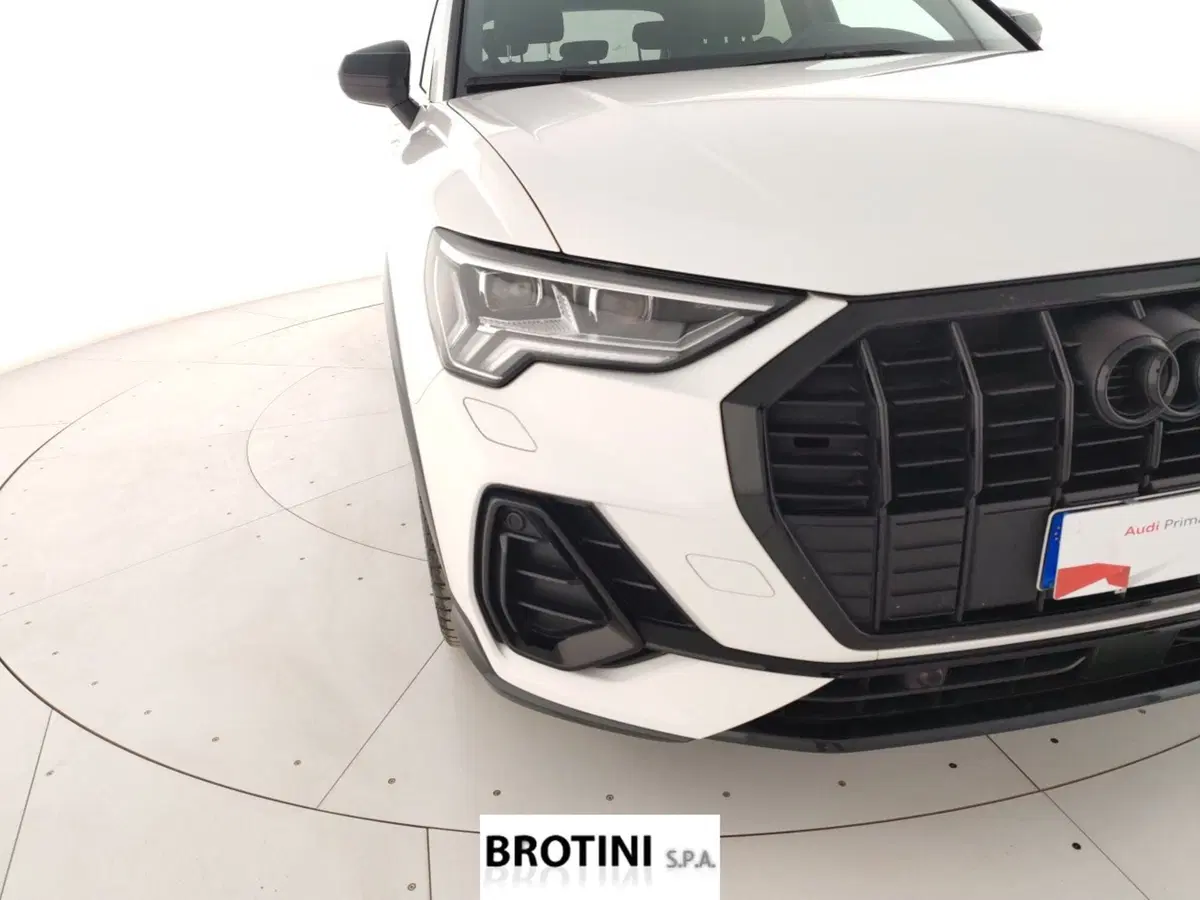 Audi Q3 usata a Massa-Carrara (5)