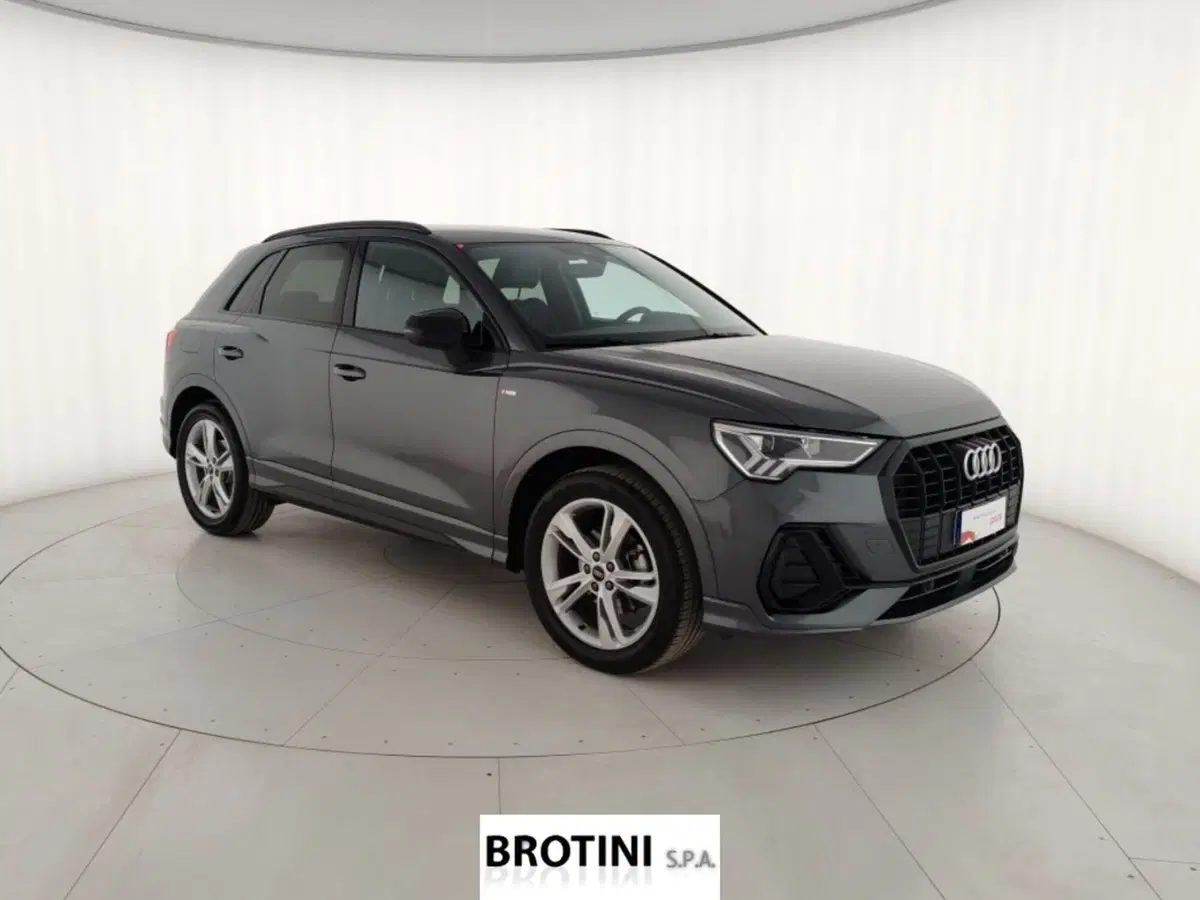 Audi Q3 Sportback usata a Massa-Carrara (4)