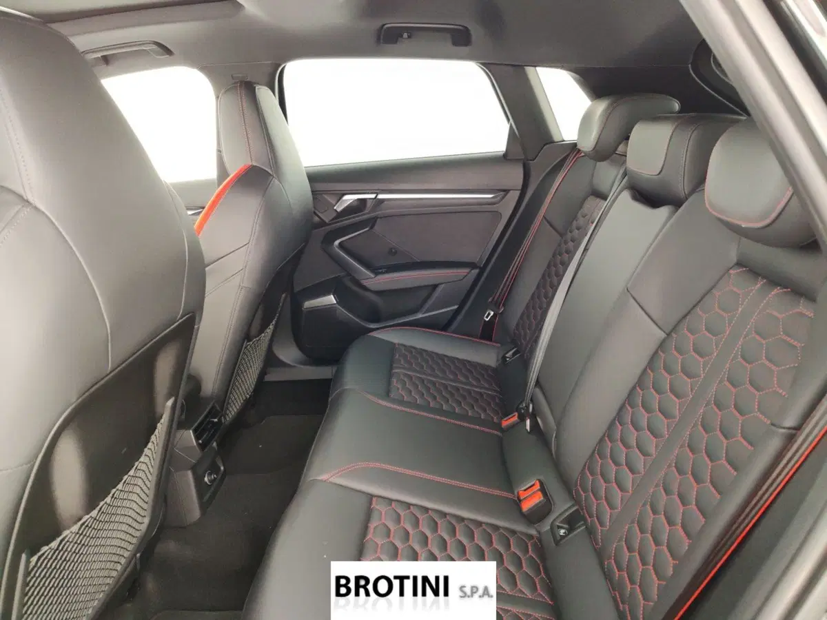 Audi RS 3 Sportback usata a Massa-Carrara (12)