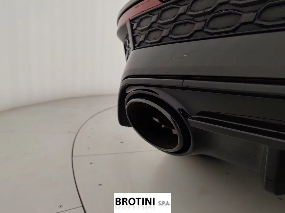 Audi RS 3 Sportback usata a Massa-Carrara (18)
