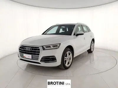 Audi Q5 40 TDI quattro S tronic Sport del 2020 usata a Massa
