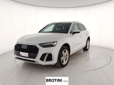 Audi Q5 40 TDI 204 CV quattro S tronic S line plus del 2021 usata a Massa