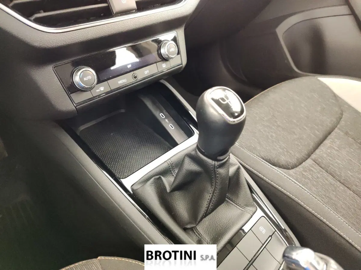 Skoda Kamiq usata a Massa-Carrara (10)