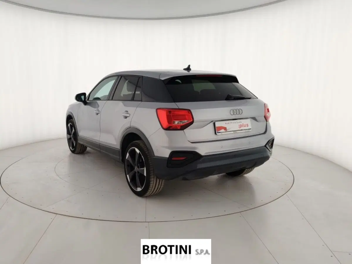 Audi Q2 usata a Massa-Carrara (2)