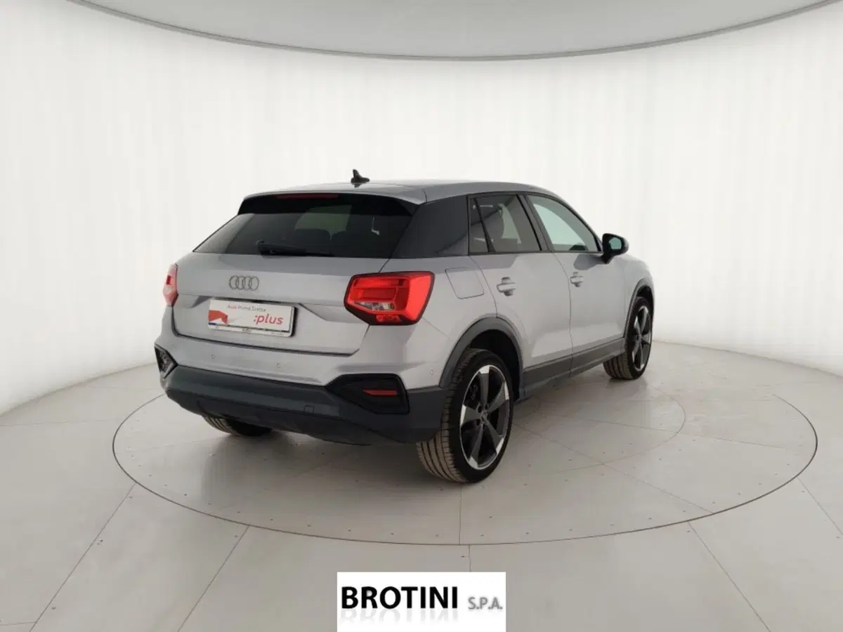 Audi Q2 usata a Massa-Carrara (3)