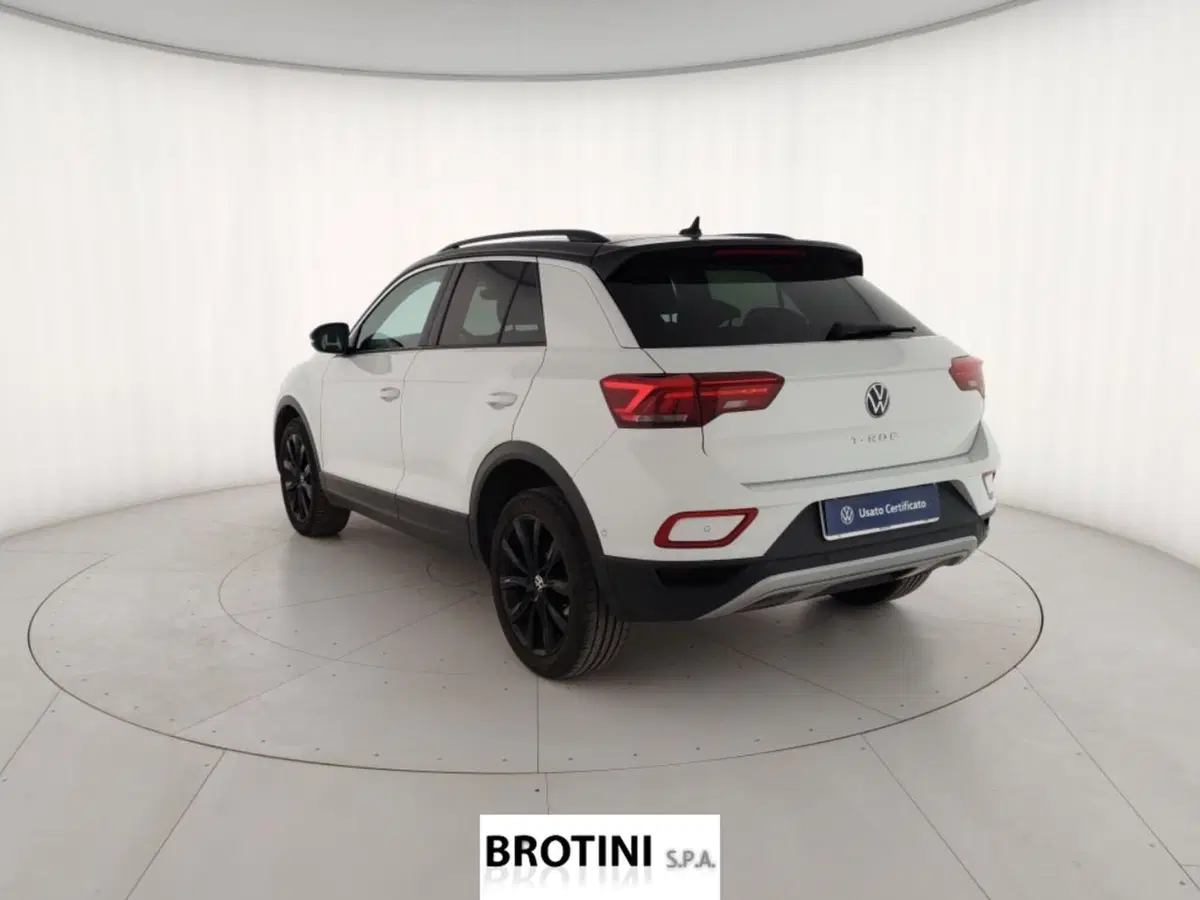 Volkswagen T-Roc usata a Massa-Carrara (2)