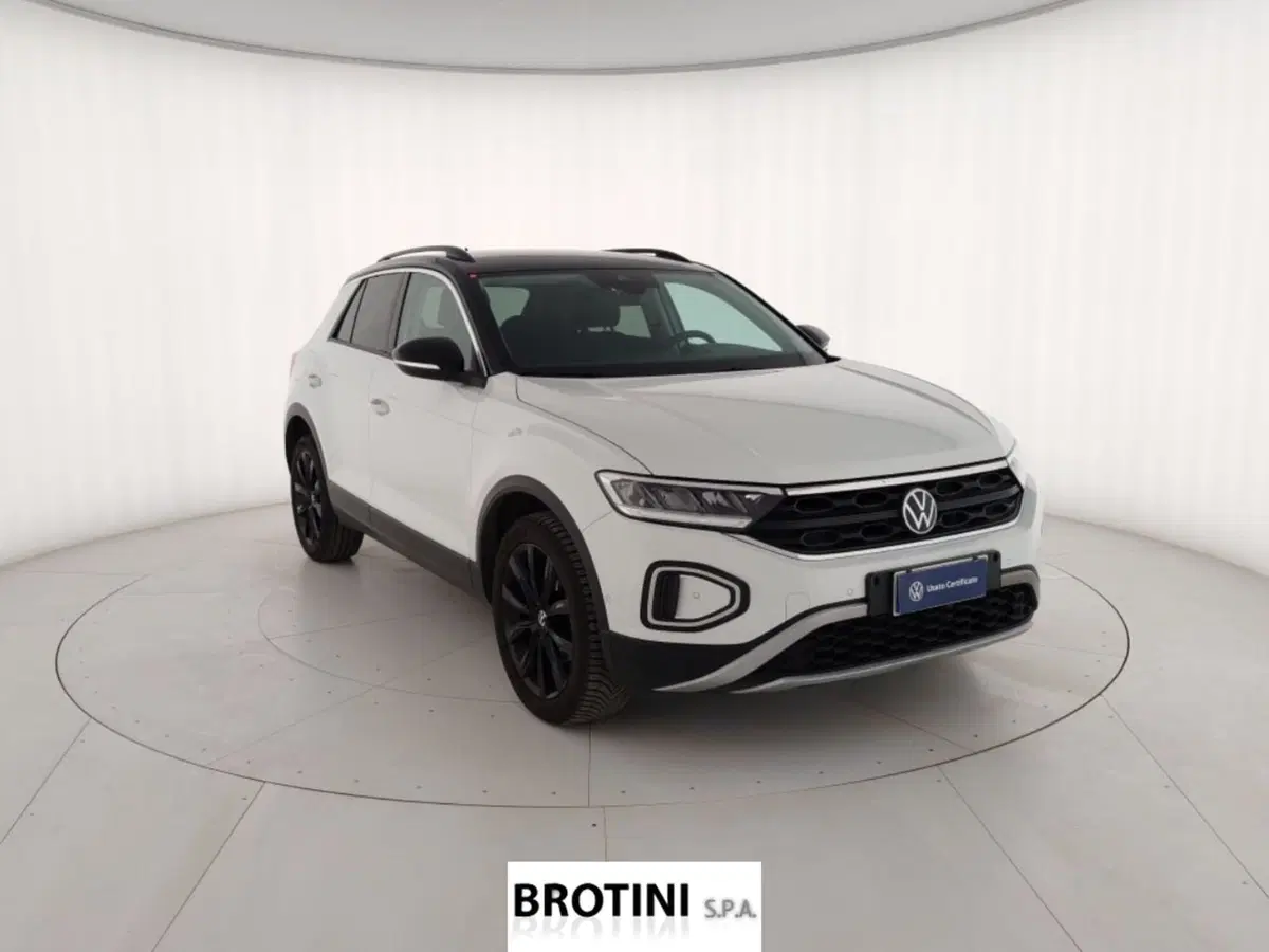 Volkswagen T-Roc usata a Massa-Carrara (4)
