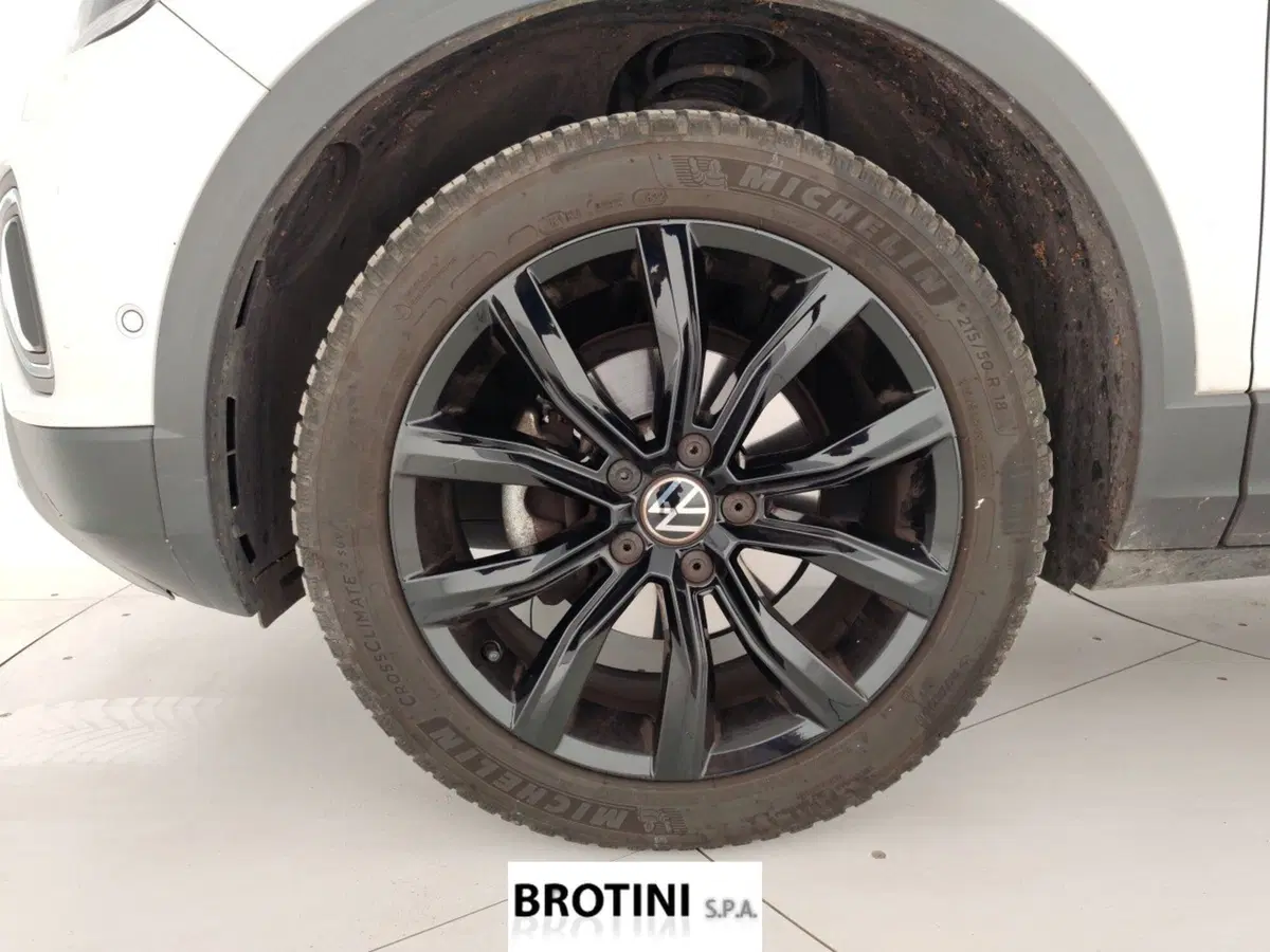Volkswagen T-Roc usata a Massa-Carrara (6)